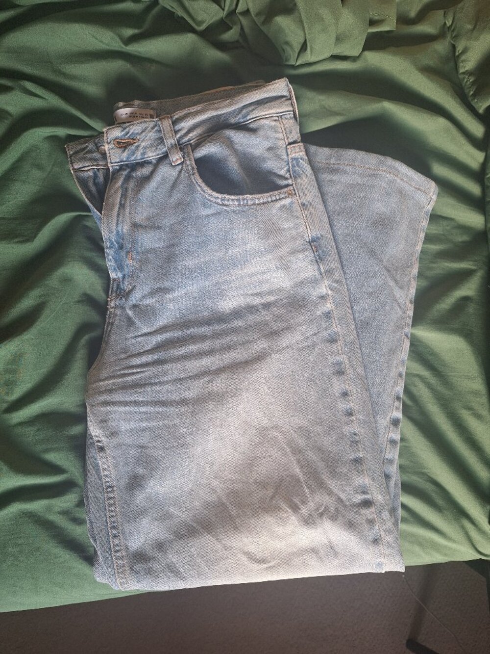 Wide leg jeans Zara